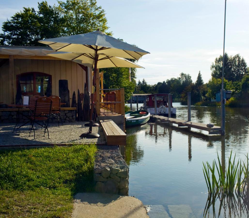 Kulturgasthof Alte Reederei Aparthotel Fürstenberg-Havel Exteriör bild